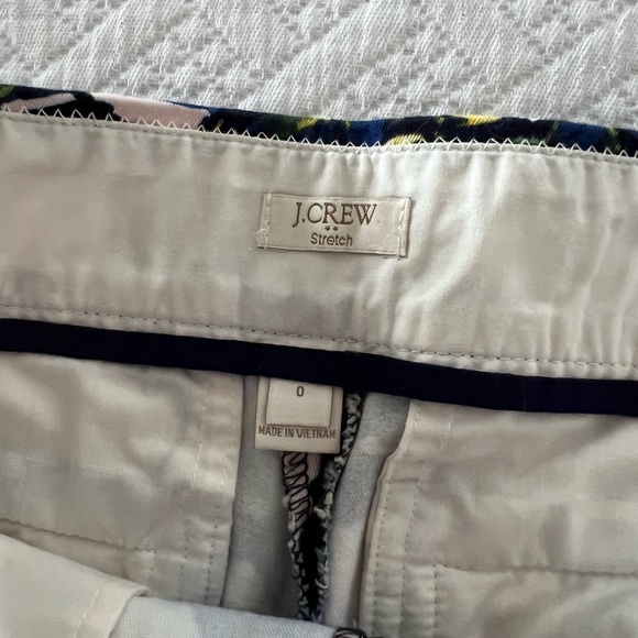 J. Crew Stretch Shorts - Picture 3 of 4